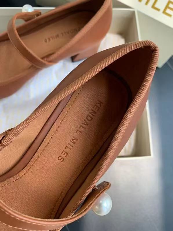 2025 Spring Summer New Black Cowhide Thick Heel Mary Jane Single Shoes Women's French Square Head Shallow Mouth Strap Pearl Bridesmaid Shoes
