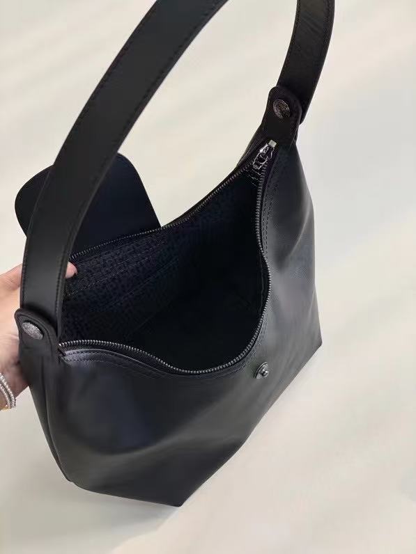 2025 New Black Pink Yellow Grey Four-color Diy Lunch Box Leather Bag Women's Minimalist Commuter Tofu Handbag