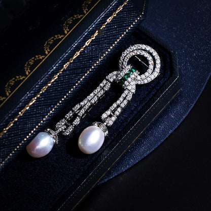 2025 New Women's Stylish And Simple Tassel Micro-inlaid Long Brooch Jewlery